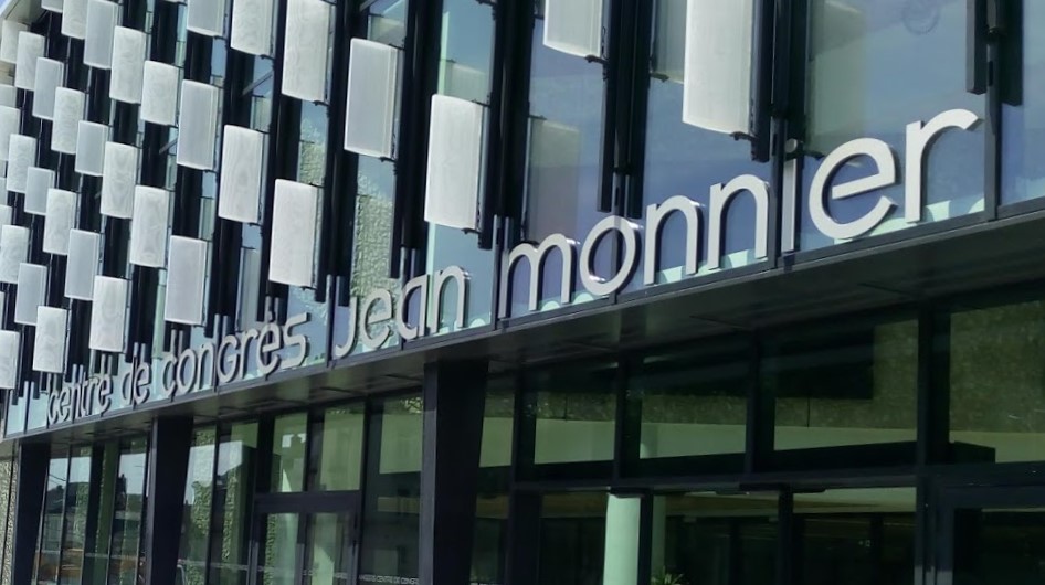 Centre_congrès_angers_panneau